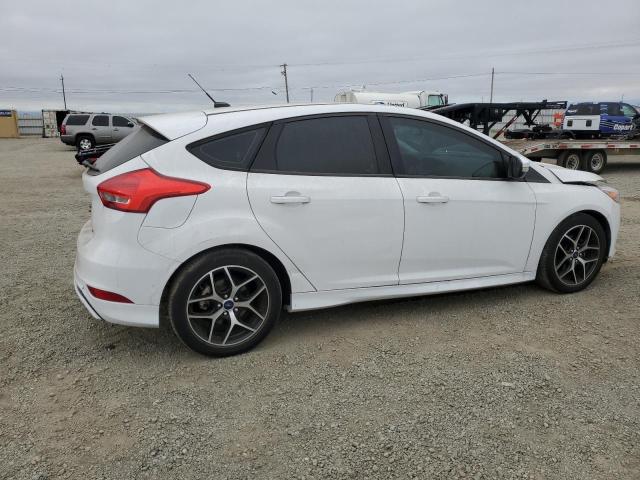 Photo 2 VIN: 1FADP3K27GL372883 - FORD FOCUS 