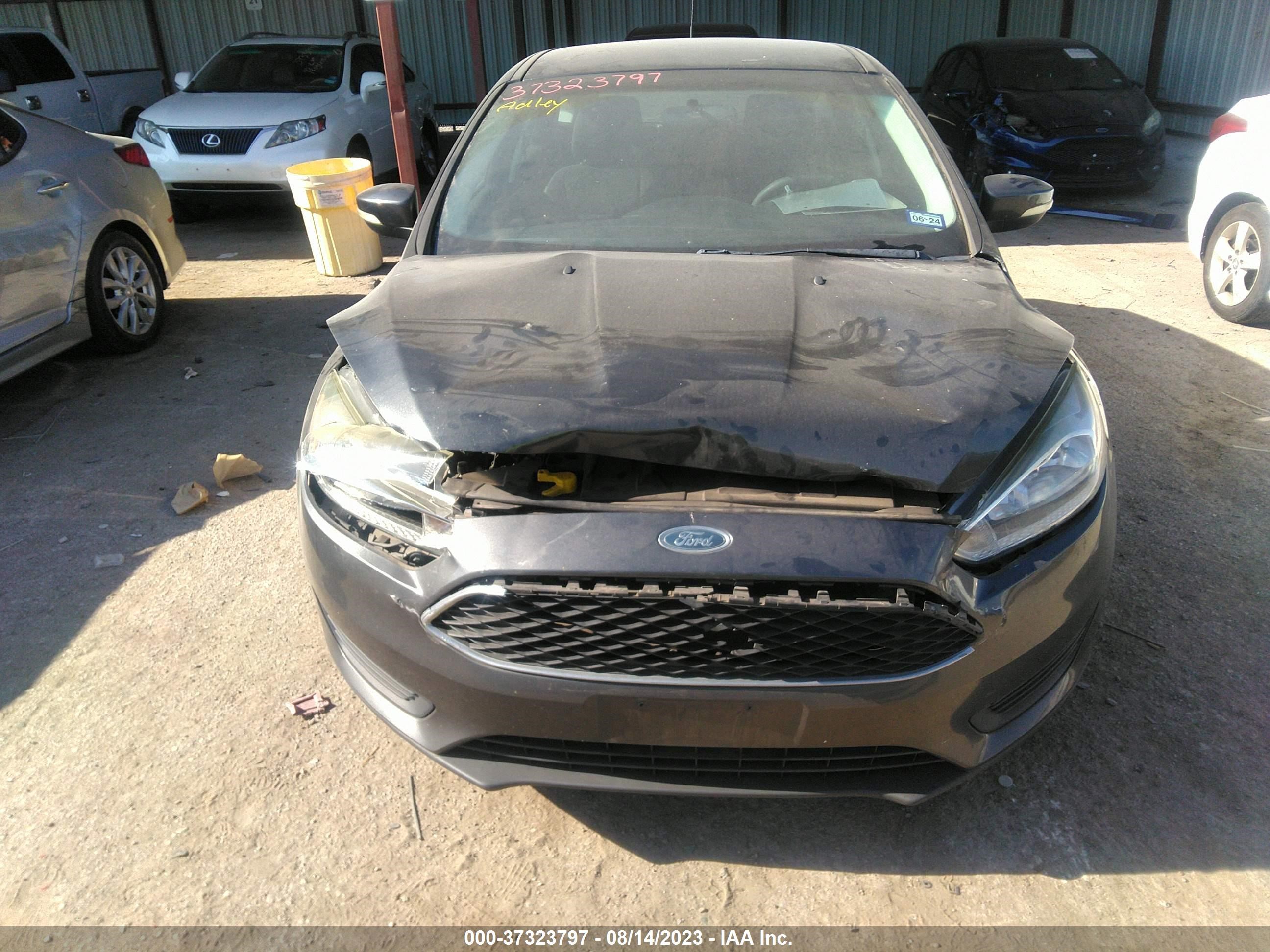 Photo 5 VIN: 1FADP3K27HL215663 - FORD FOCUS 