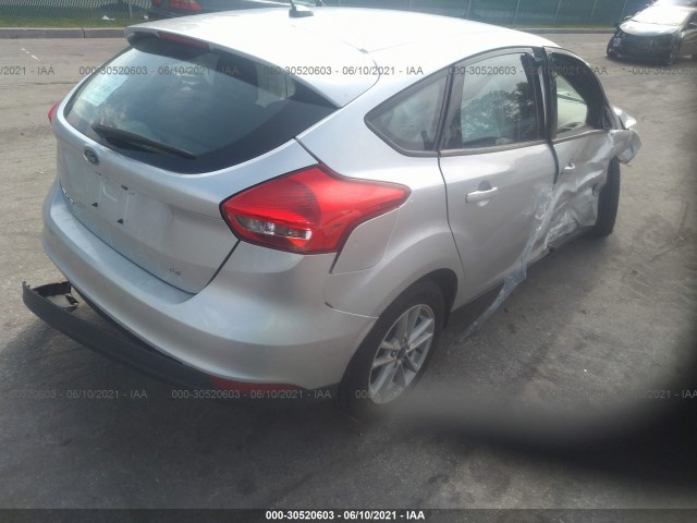 Photo 3 VIN: 1FADP3K27HL258786 - FORD FOCUS 