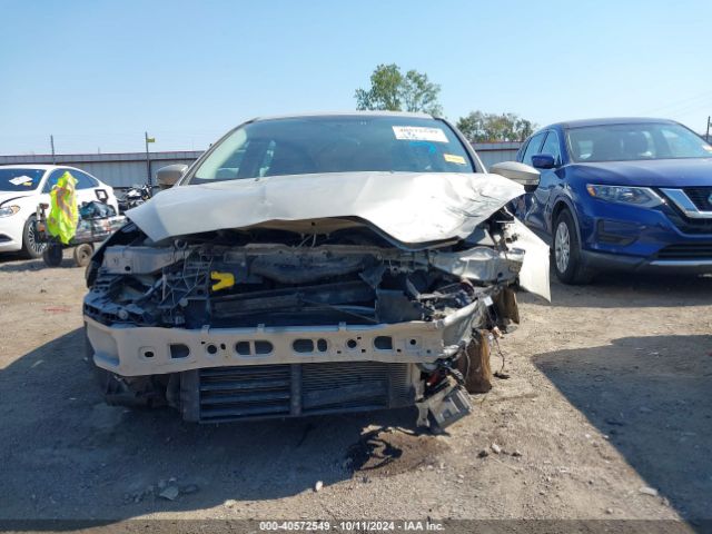 Photo 5 VIN: 1FADP3K27HL331123 - FORD FOCUS 