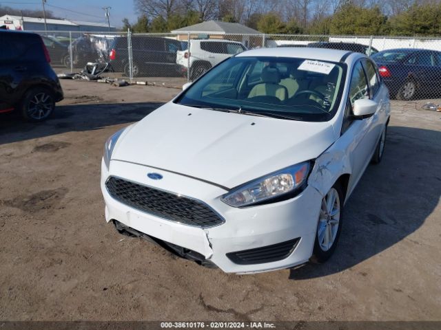 Photo 1 VIN: 1FADP3K27JL206564 - FORD FOCUS 