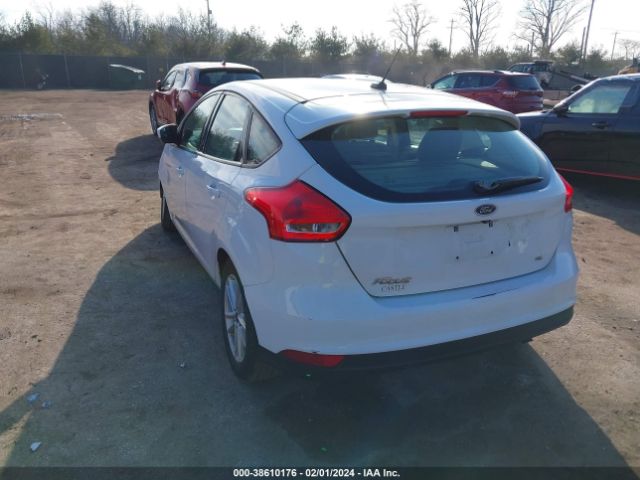 Photo 2 VIN: 1FADP3K27JL206564 - FORD FOCUS 