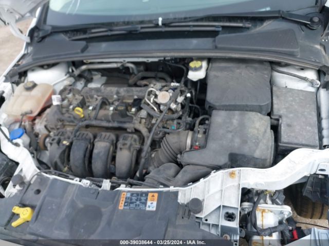 Photo 9 VIN: 1FADP3K27JL206564 - FORD FOCUS 