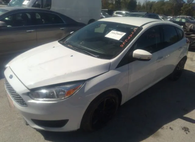 Photo 1 VIN: 1FADP3K27JL229052 - FORD FOCUS 