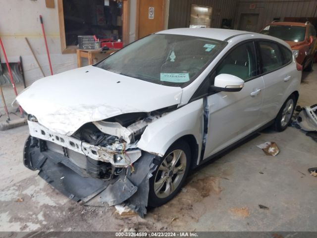 Photo 1 VIN: 1FADP3K28DL135427 - FORD FOCUS 