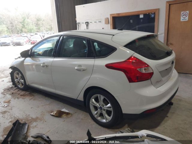 Photo 2 VIN: 1FADP3K28DL135427 - FORD FOCUS 