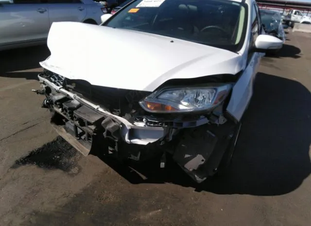 Photo 5 VIN: 1FADP3K28DL190427 - FORD FOCUS 