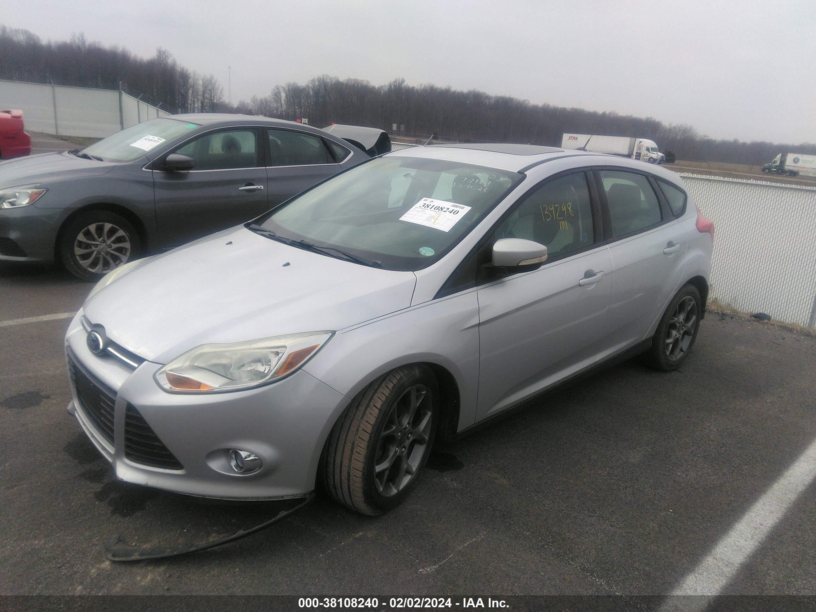 Photo 1 VIN: 1FADP3K28DL224026 - FORD FOCUS 