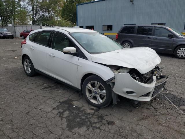 Photo 3 VIN: 1FADP3K28DL244566 - FORD FOCUS SE 