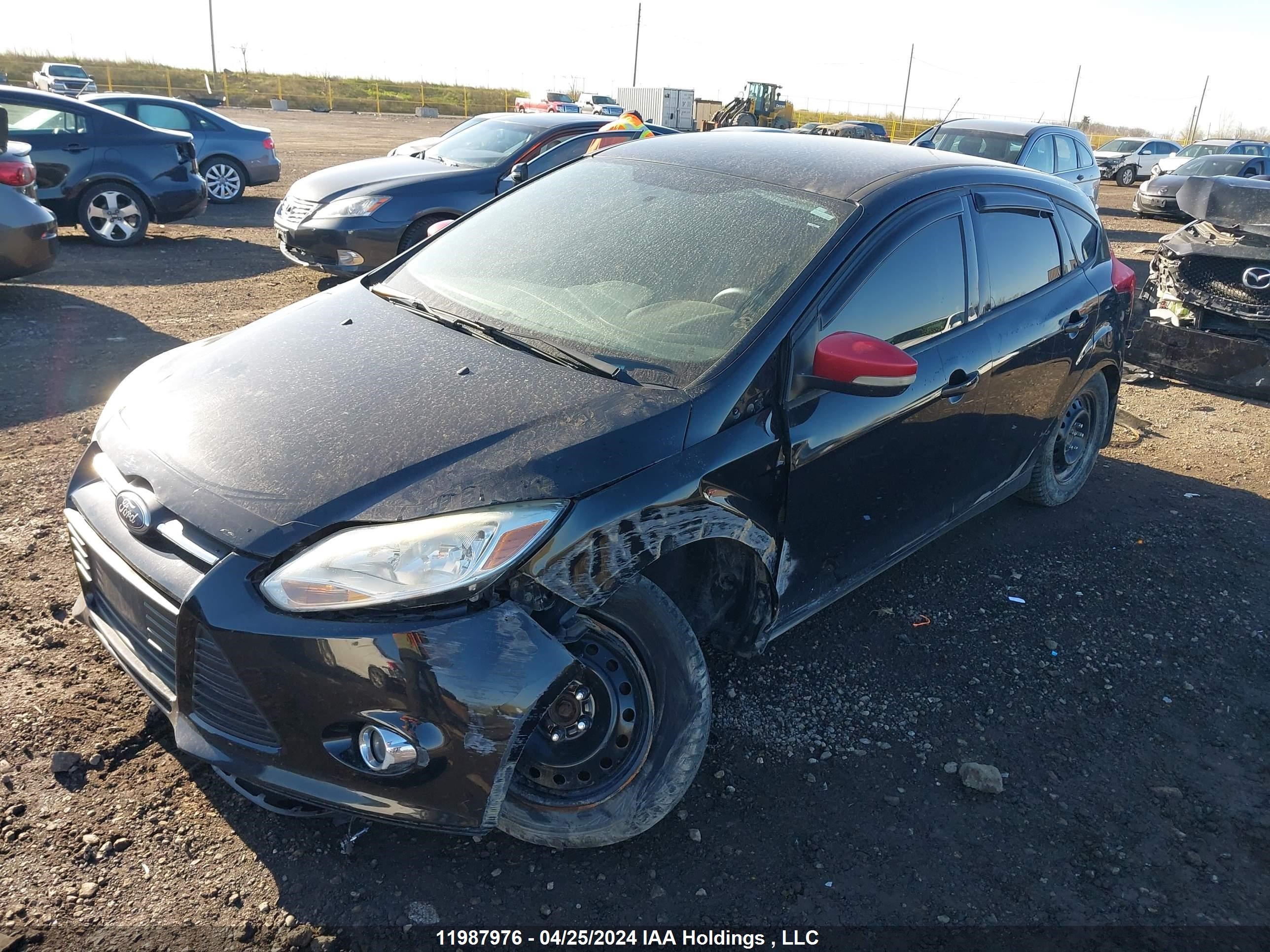 Photo 1 VIN: 1FADP3K28DL256233 - FORD FOCUS 