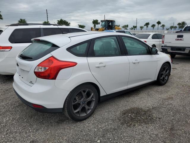 Photo 2 VIN: 1FADP3K28DL268043 - FORD FOCUS SE 