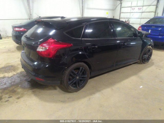 Photo 3 VIN: 1FADP3K28DL289104 - FORD FOCUS 