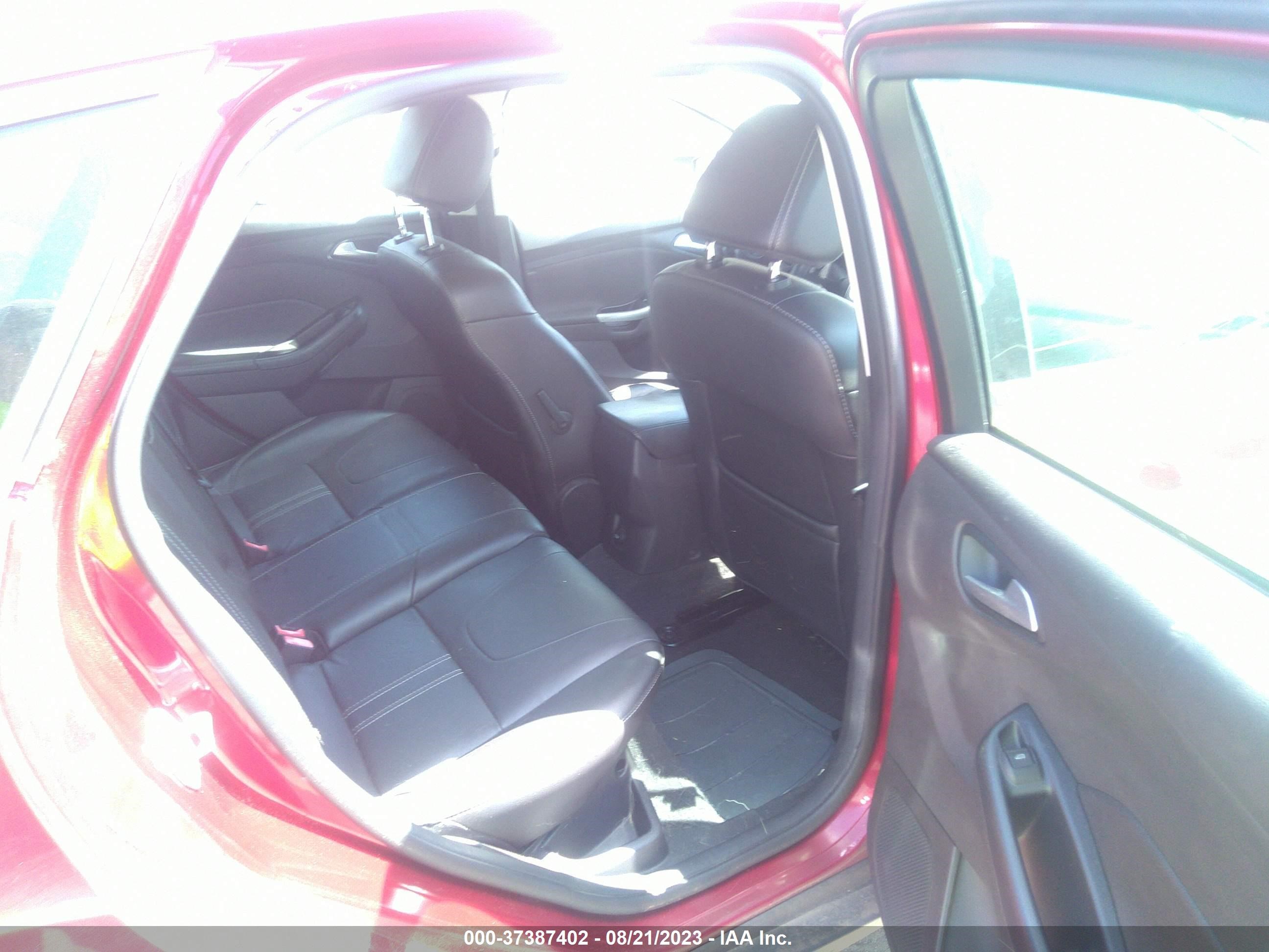 Photo 7 VIN: 1FADP3K28DL320061 - FORD FOCUS 