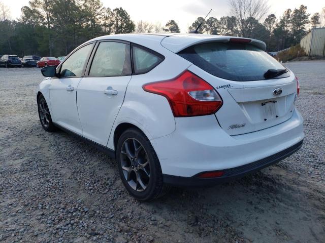 Photo 2 VIN: 1FADP3K28DL327429 - FORD FOCUS SE 