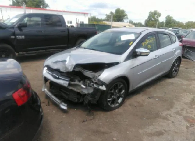 Photo 1 VIN: 1FADP3K28DL327463 - FORD FOCUS 