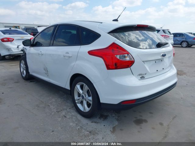 Photo 2 VIN: 1FADP3K28DL353285 - FORD FOCUS 