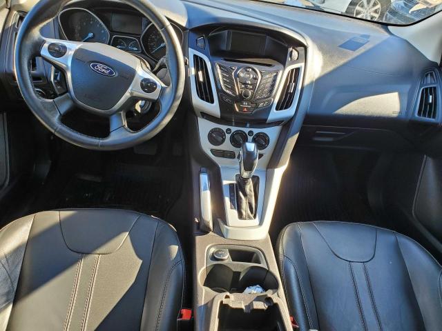 Photo 8 VIN: 1FADP3K28EL144081 - FORD FOCUS SE 