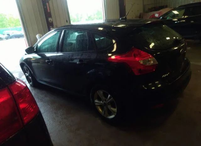 Photo 2 VIN: 1FADP3K28EL205672 - FORD FOCUS 