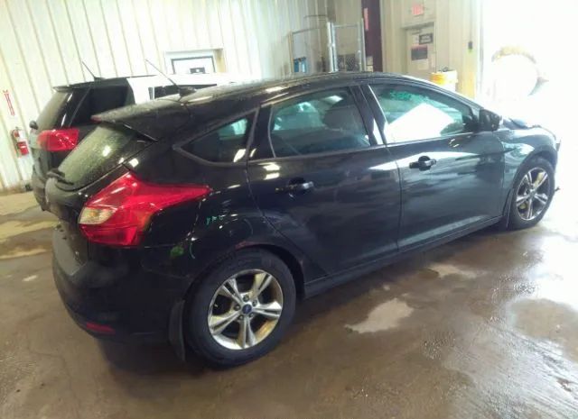 Photo 3 VIN: 1FADP3K28EL205672 - FORD FOCUS 