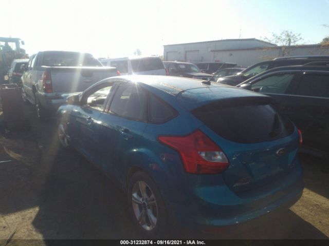 Photo 2 VIN: 1FADP3K28EL207910 - FORD FOCUS 