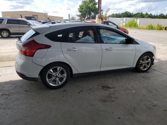 Photo 2 VIN: 1FADP3K28EL260834 - FORD FOCUS SE 