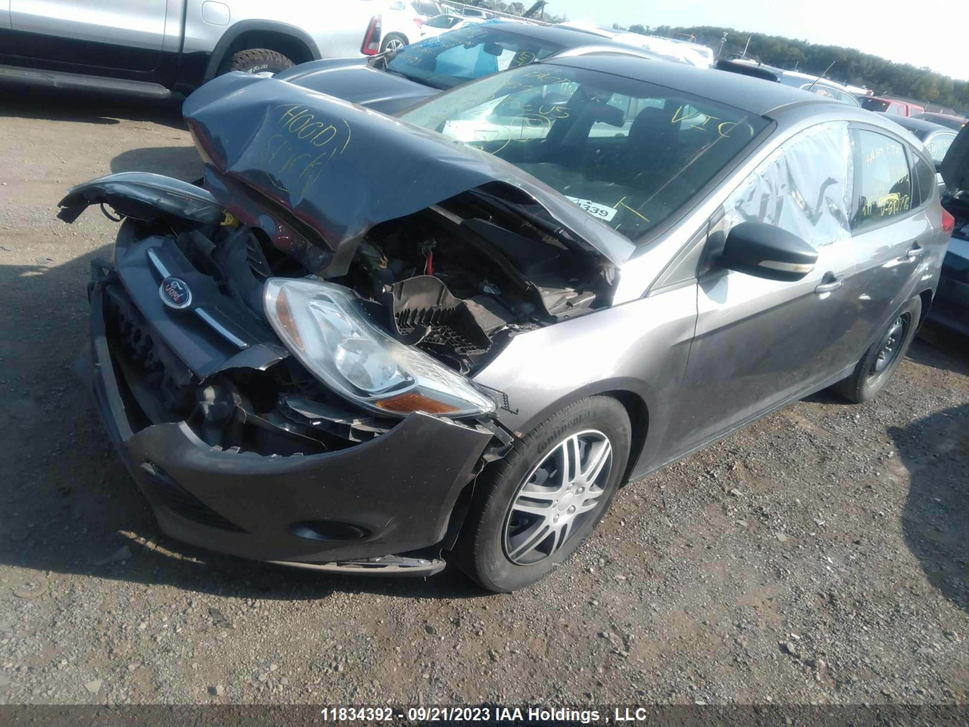 Photo 1 VIN: 1FADP3K28EL284776 - FORD FOCUS 