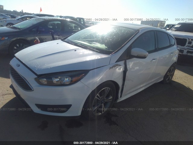 Photo 1 VIN: 1FADP3K28EL294370 - FORD FOCUS 