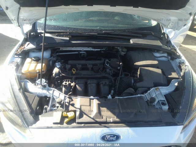 Photo 9 VIN: 1FADP3K28EL294370 - FORD FOCUS 