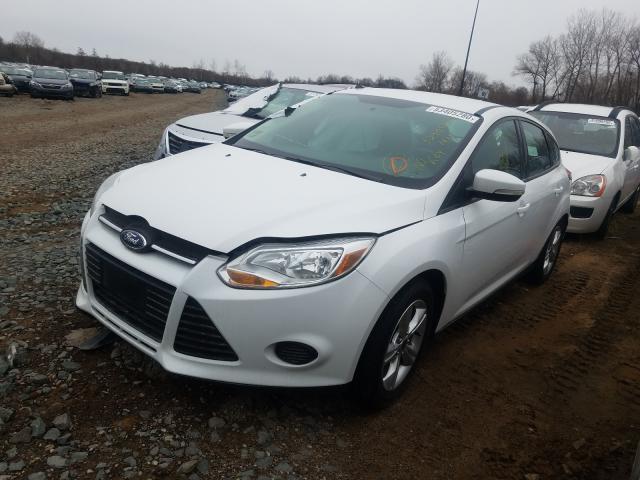 Photo 1 VIN: 1FADP3K28EL305822 - FORD FOCUS SE 