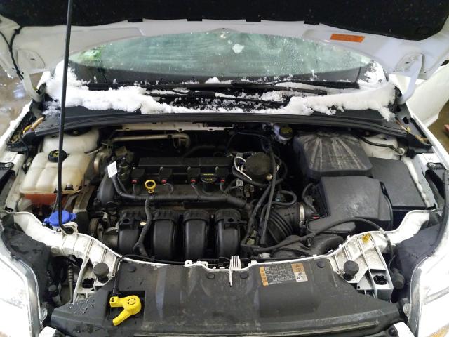 Photo 6 VIN: 1FADP3K28EL305822 - FORD FOCUS SE 