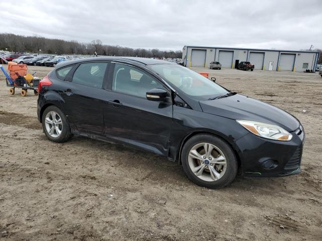 Photo 3 VIN: 1FADP3K28EL309465 - FORD FOCUS SE 