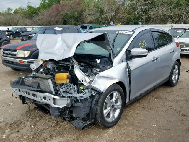 Photo 1 VIN: 1FADP3K28EL326606 - FORD FOCUS SE 