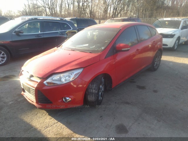 Photo 1 VIN: 1FADP3K28EL333216 - FORD FOCUS 