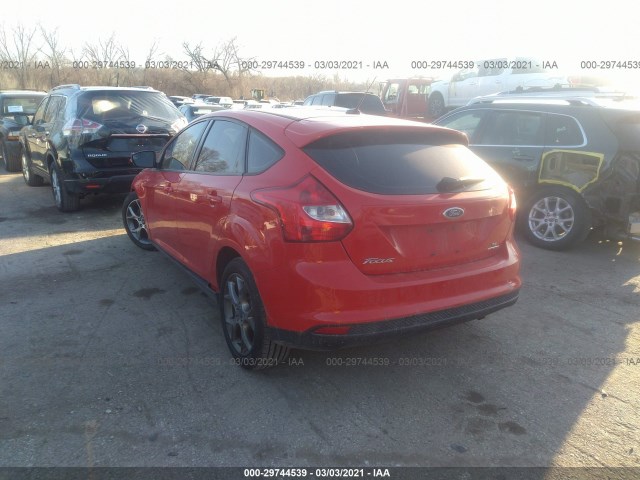 Photo 2 VIN: 1FADP3K28EL333216 - FORD FOCUS 