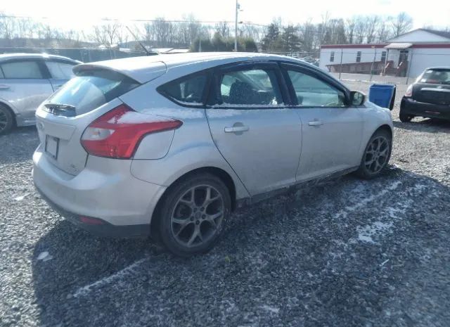 Photo 3 VIN: 1FADP3K28EL337461 - FORD FOCUS 