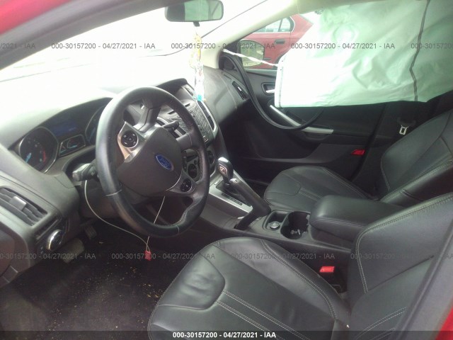 Photo 4 VIN: 1FADP3K28EL406309 - FORD FOCUS 