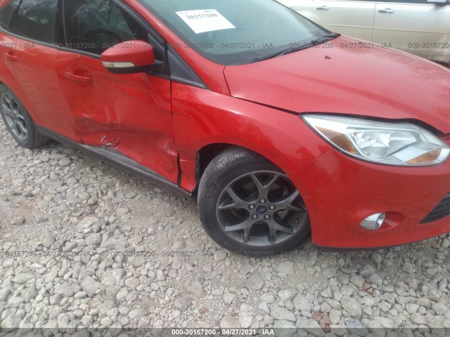 Photo 5 VIN: 1FADP3K28EL406309 - FORD FOCUS 