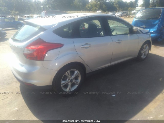 Photo 3 VIN: 1FADP3K28EL409498 - FORD FOCUS 