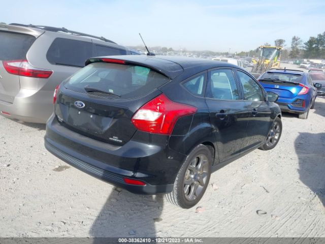 Photo 3 VIN: 1FADP3K28EL462850 - FORD FOCUS 