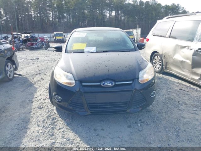 Photo 5 VIN: 1FADP3K28EL462850 - FORD FOCUS 