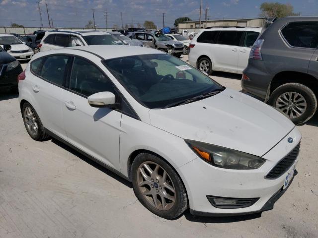 Photo 3 VIN: 1FADP3K28FL283211 - FORD FOCUS SE 