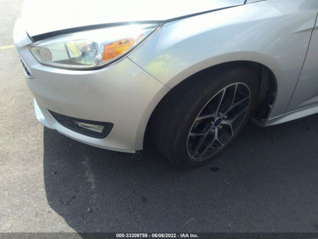 Photo 5 VIN: 1FADP3K28FL300380 - FORD FOCUS 