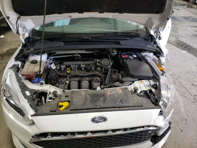 Photo 6 VIN: 1FADP3K28FL341379 - FORD FOCUS SE 