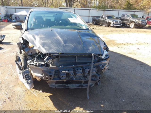 Photo 5 VIN: 1FADP3K28GL208591 - FORD FOCUS 