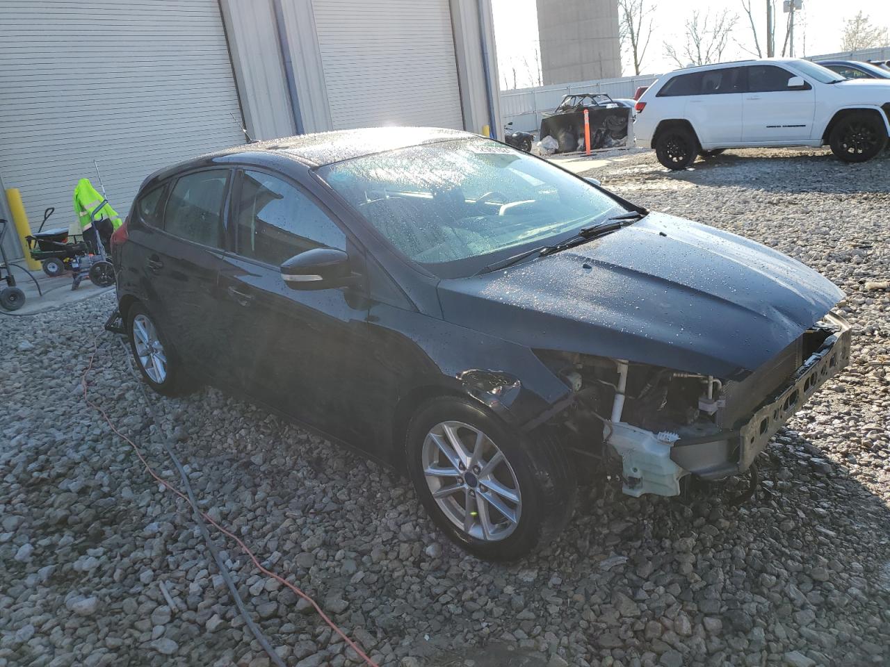 Photo 3 VIN: 1FADP3K28GL237718 - FORD FOCUS 