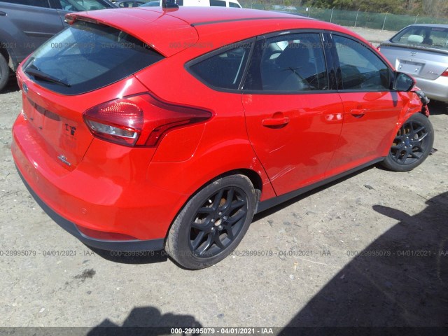 Photo 3 VIN: 1FADP3K28GL315947 - FORD FOCUS 