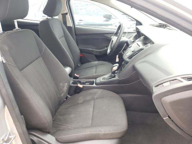 Photo 4 VIN: 1FADP3K28GL339004 - FORD FOCUS SE 