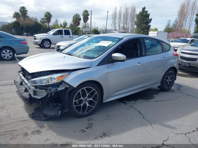 Photo 1 VIN: 1FADP3K28GL372830 - FORD FOCUS 