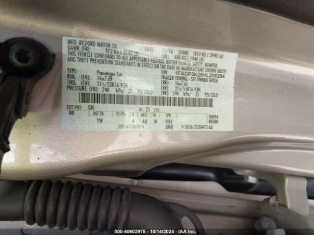 Photo 8 VIN: 1FADP3K28HL208284 - FORD FOCUS 