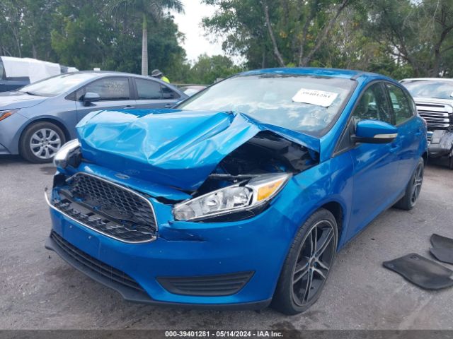 Photo 1 VIN: 1FADP3K28HL208625 - FORD FOCUS 